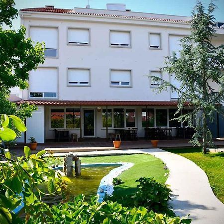 Pincheiro Apartamentos Turisticos ポブラ・ド・カラミニャル エクステリア 写真