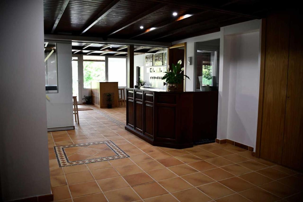 Pincheiro Apartamentos Turisticos ポブラ・ド・カラミニャル エクステリア 写真