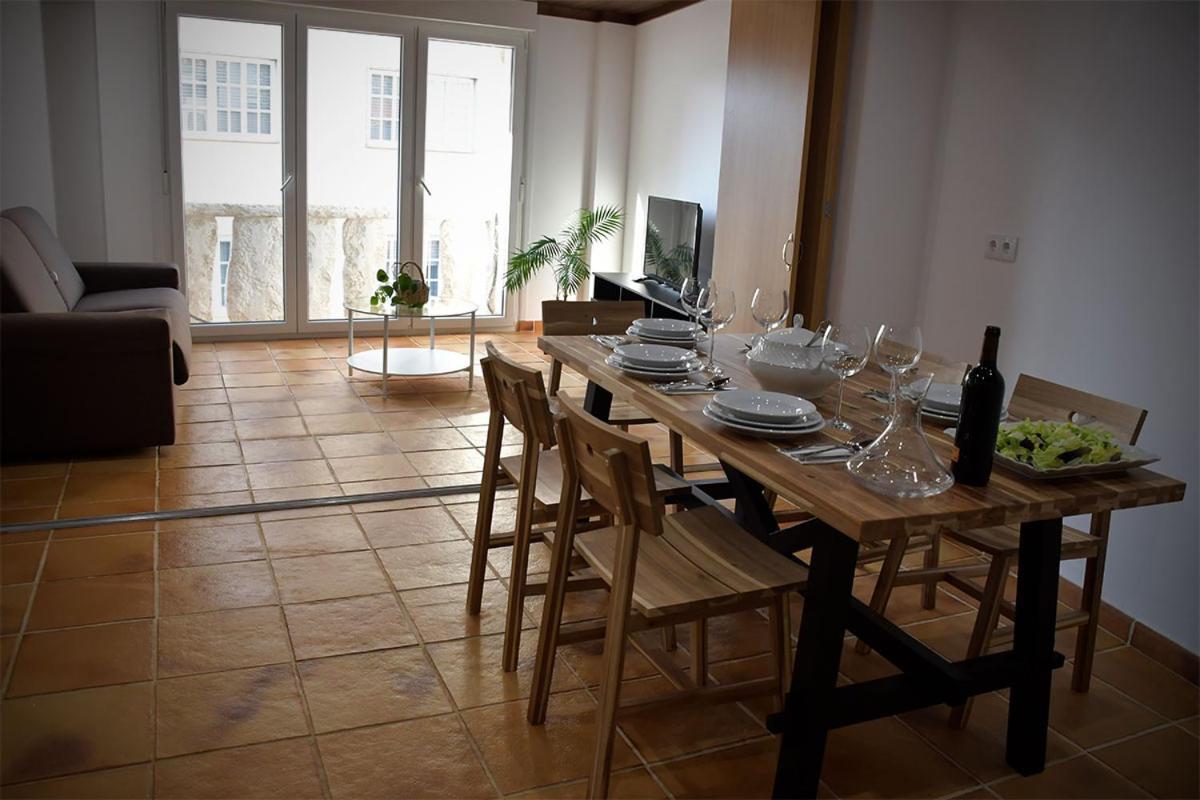 Pincheiro Apartamentos Turisticos ポブラ・ド・カラミニャル エクステリア 写真