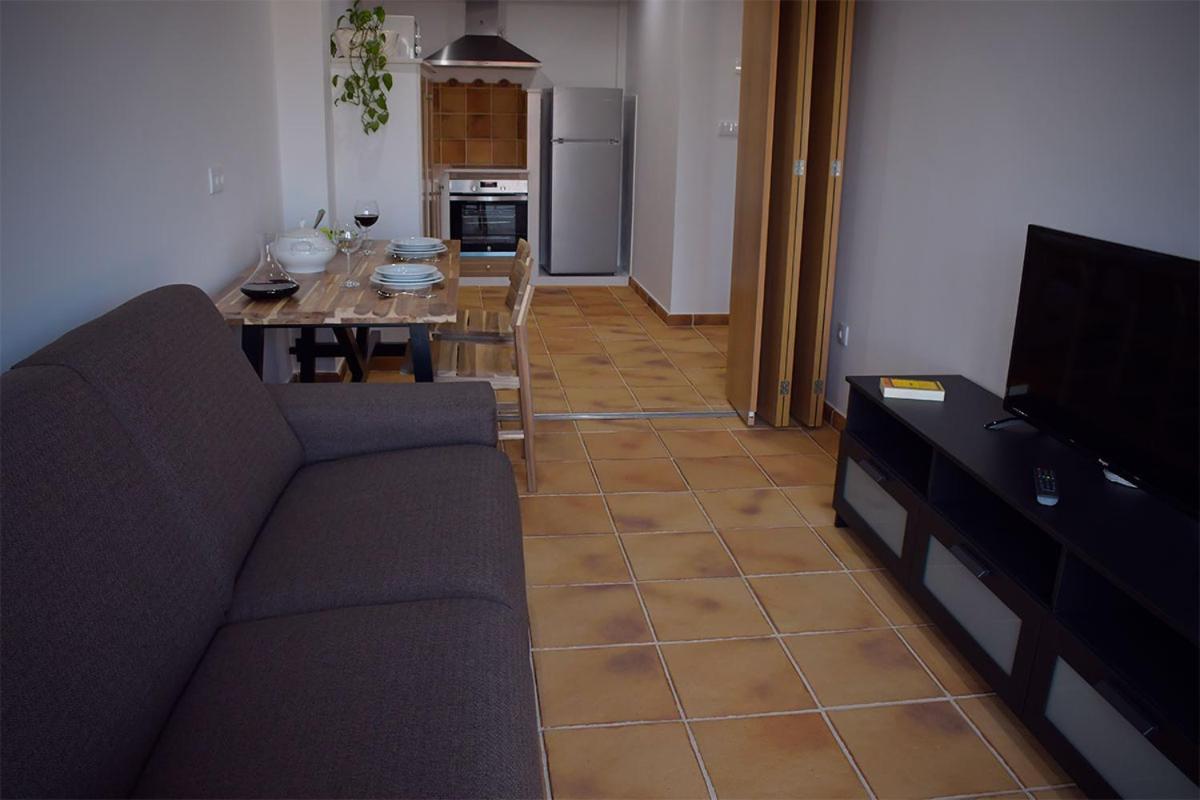 Pincheiro Apartamentos Turisticos ポブラ・ド・カラミニャル エクステリア 写真