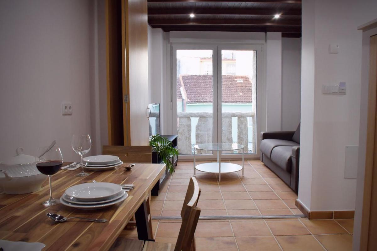 Pincheiro Apartamentos Turisticos ポブラ・ド・カラミニャル エクステリア 写真