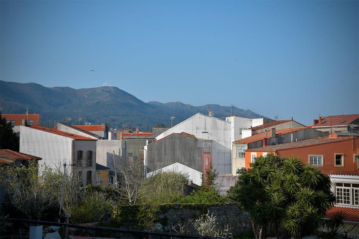 Pincheiro Apartamentos Turisticos ポブラ・ド・カラミニャル エクステリア 写真